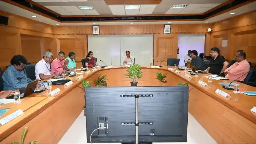 Expert-Committee-Meeting Image 2